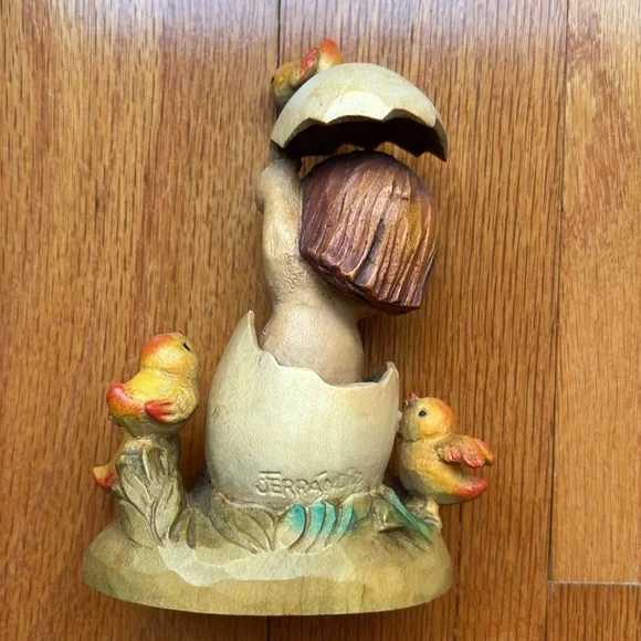 1980’s Anri Egg Baby - Picture 2 of 7